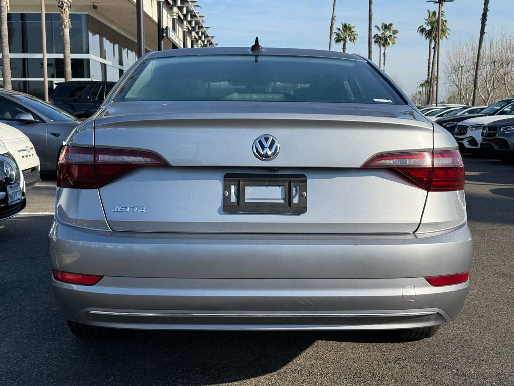 Used 2021 Volkswagen Jetta S image 16