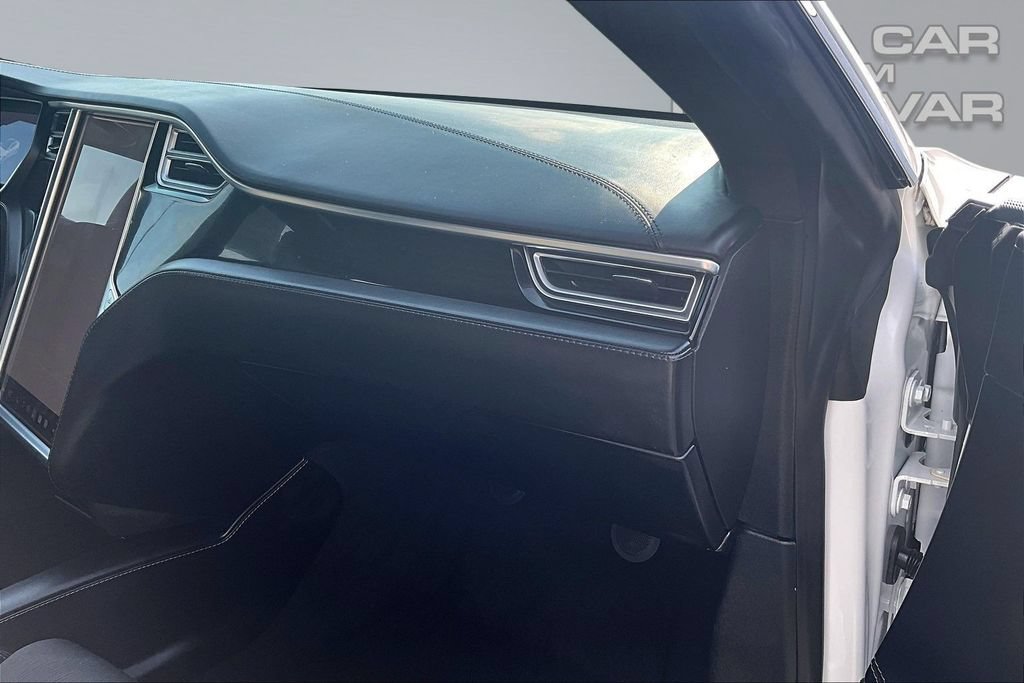 Used 2018 Tesla Model S 100D AWD/4WD image 17