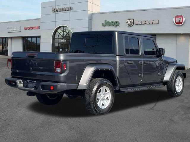Used 2023 Jeep Gladiator Sport AWD/4WD image 7