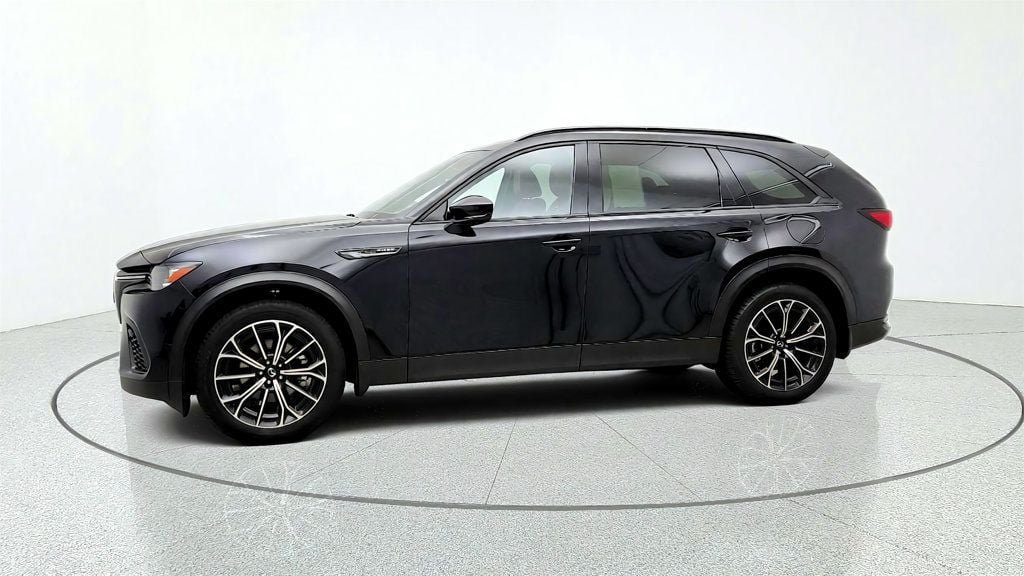 Used 2025 MAZDA CX-70 Plug-In Hybrid w/ Premium Plus AWD/4WD image 8