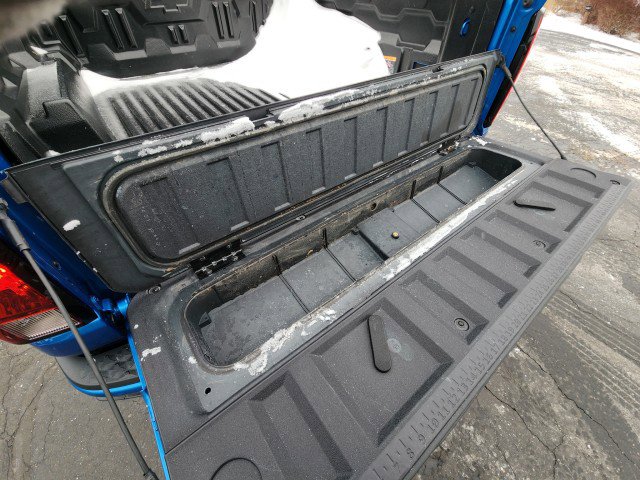 Used 2023 Chevrolet Colorado LT w/ LT Convenience Package II image 18