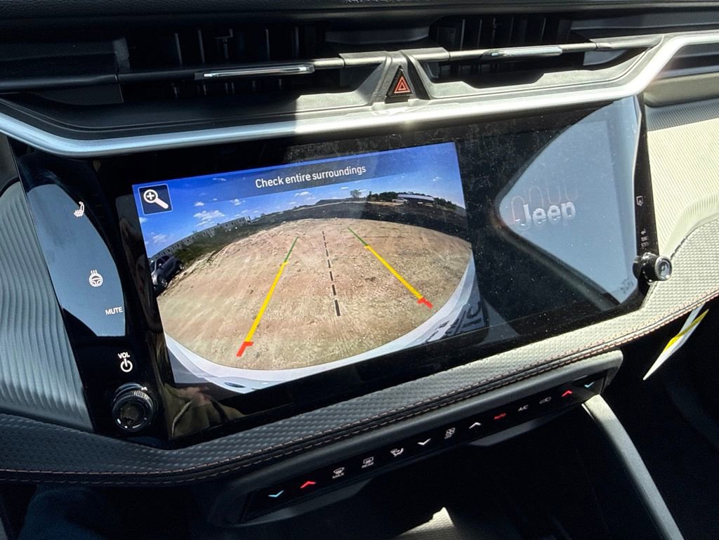 New 2026 Jeep Cherokee Limited AWD/4WD image 28
