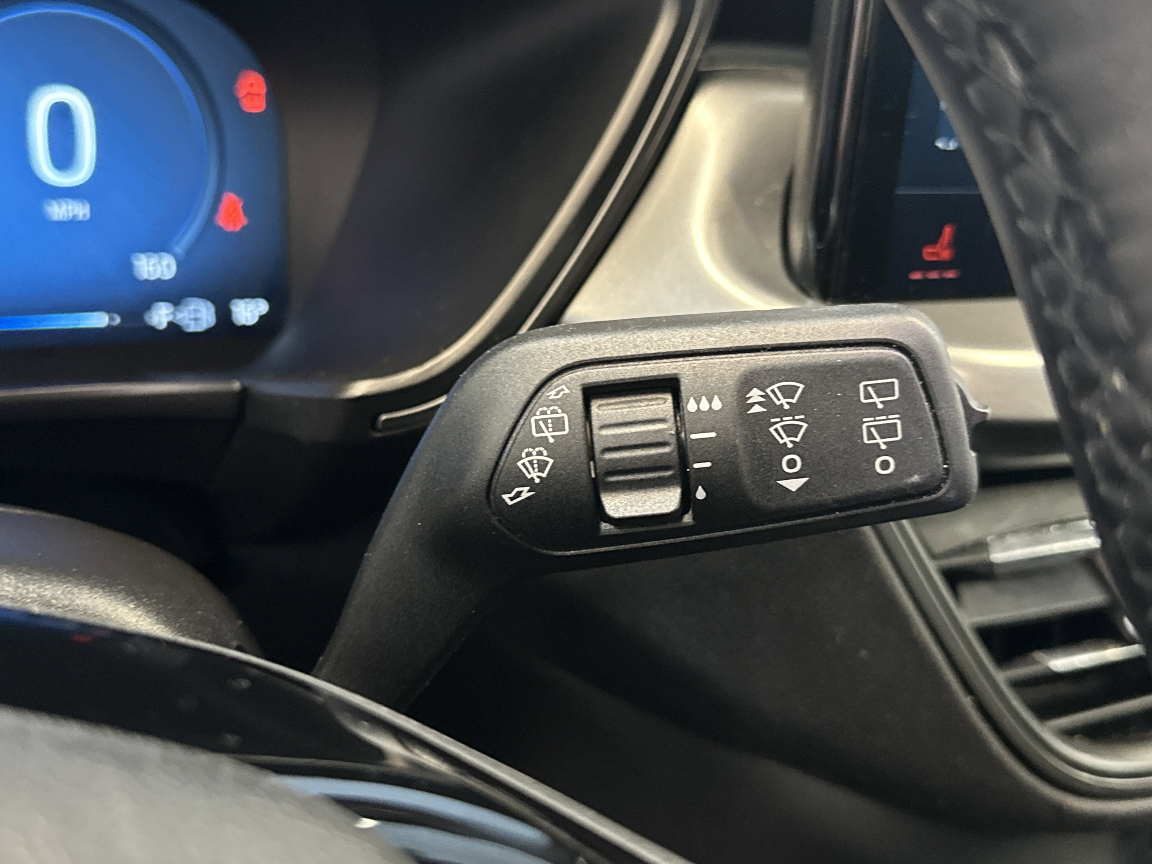 Used 2023 Ford Escape Active w/ Tech Pack #2 image 37