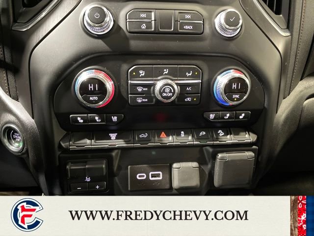 Used 2022 GMC Sierra 2500 AT4 image 39