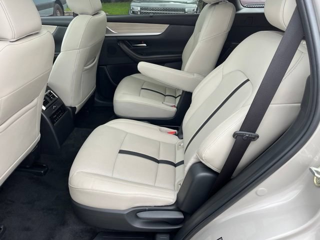 Used 2024 MAZDA CX-90 Plug-In Hybrid w/ Premium Pkg AWD/4WD image 18