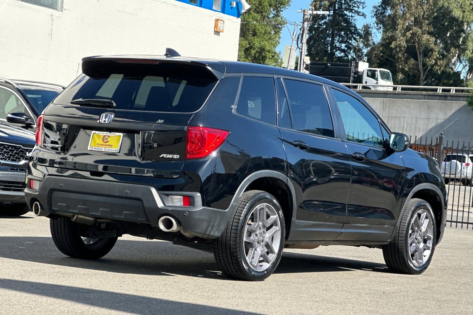 Used 2023 Honda Passport EX-L image 4