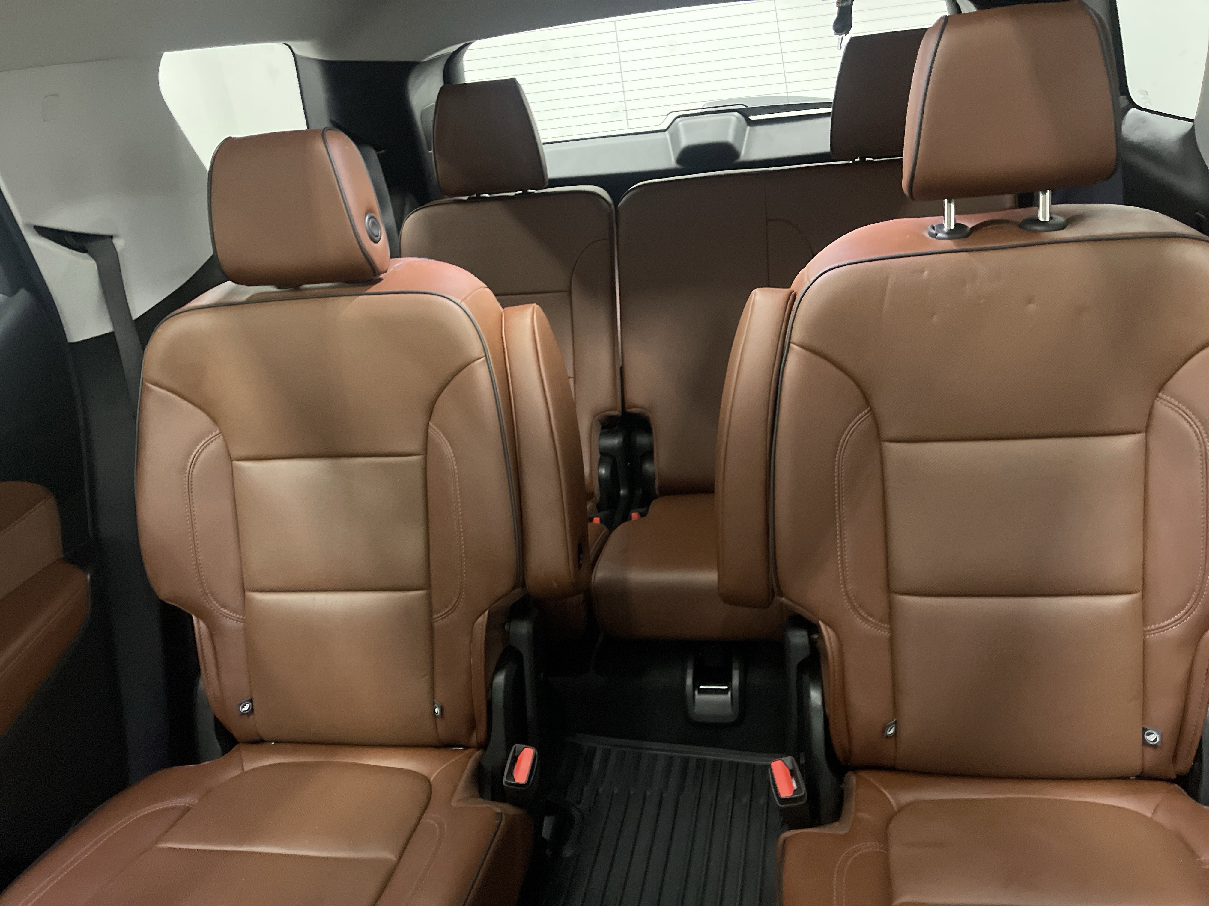 Used 2018 Chevrolet Traverse High Country image 11