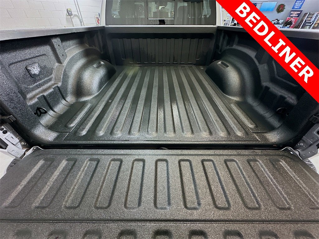 Used 2024 RAM 1500 Laramie image 29