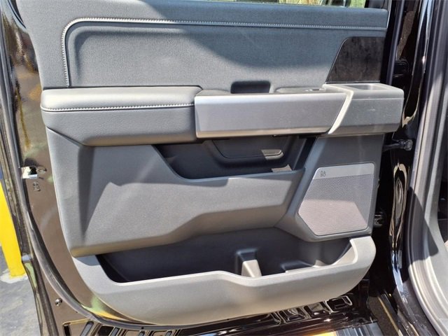 New 2025 Ford F350 Lariat w/ Lariat Ultimate Package image 8