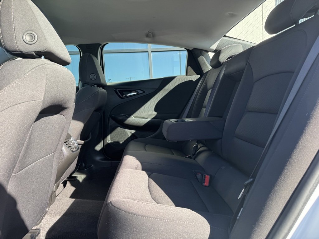 Used 2024 Chevrolet Malibu LT image 23