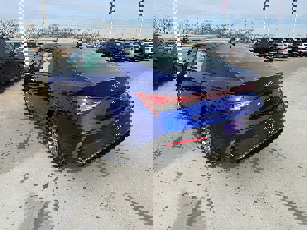 New 2026 Hyundai Elantra SE image 6