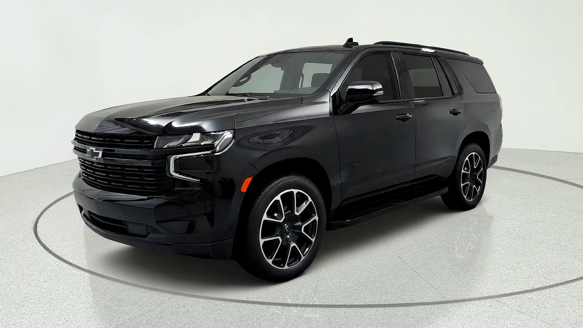 Used 2023 Chevrolet Tahoe RST w/ Luxury Package AWD/4WD image 1