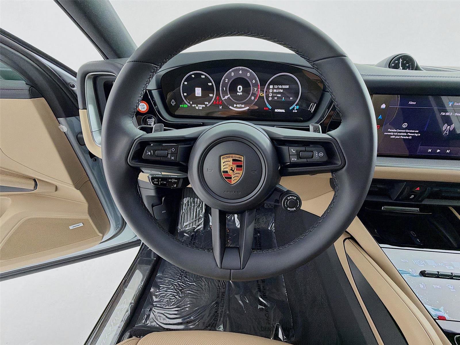 New 2026 Porsche Cayenne Coupe image 13