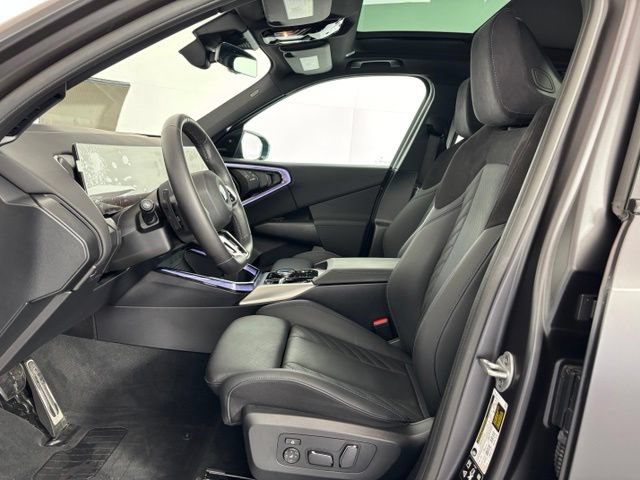 Used 2025 BMW X3 xDrive30i w/ Premium Package AWD/4WD image 11