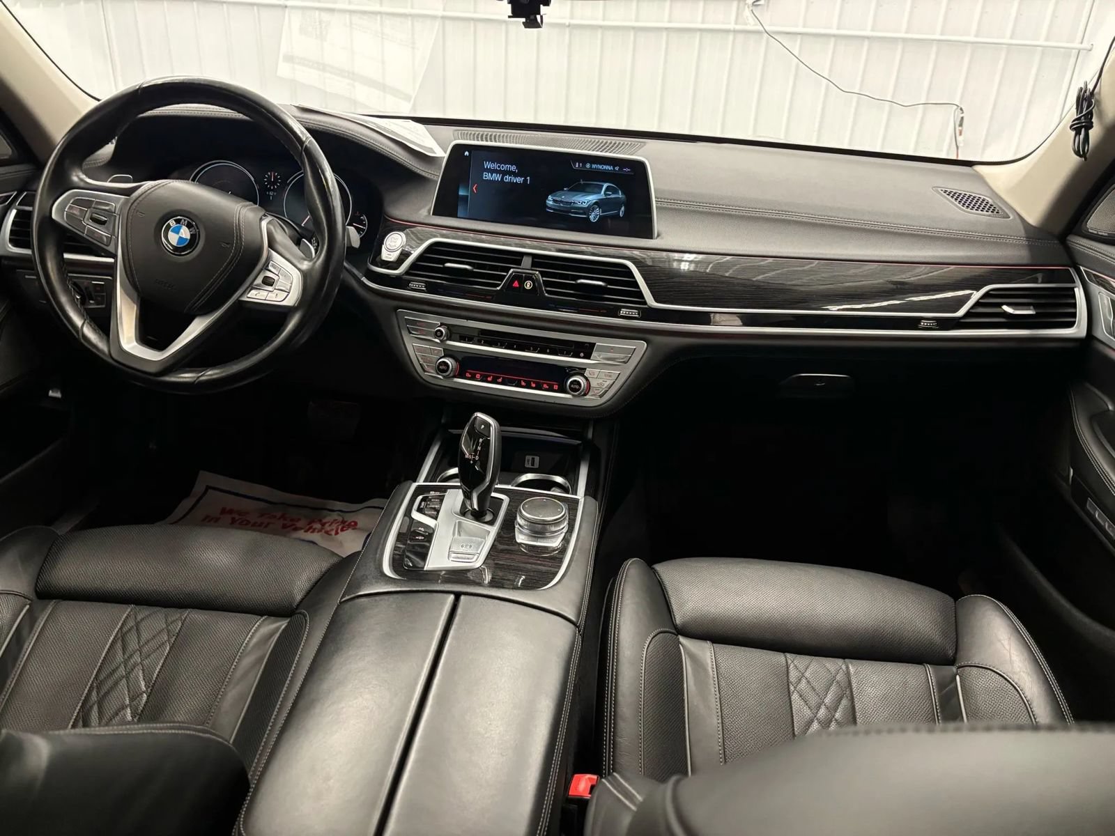 Used 2018 BMW 750i xDrive AWD/4WD image 38