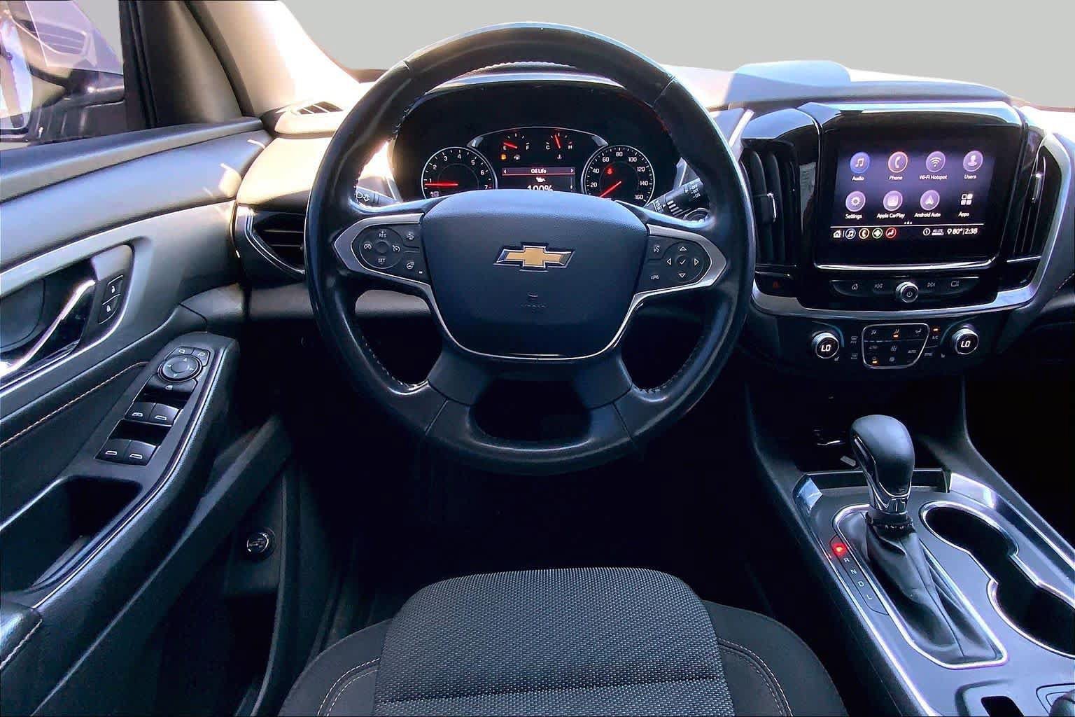 Used 2021 Chevrolet Traverse LT FWD image 5