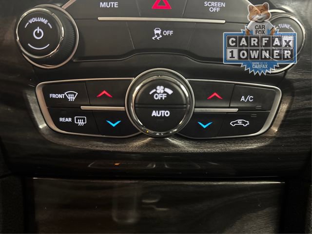 Used 2022 Chrysler 300 Touring image 29