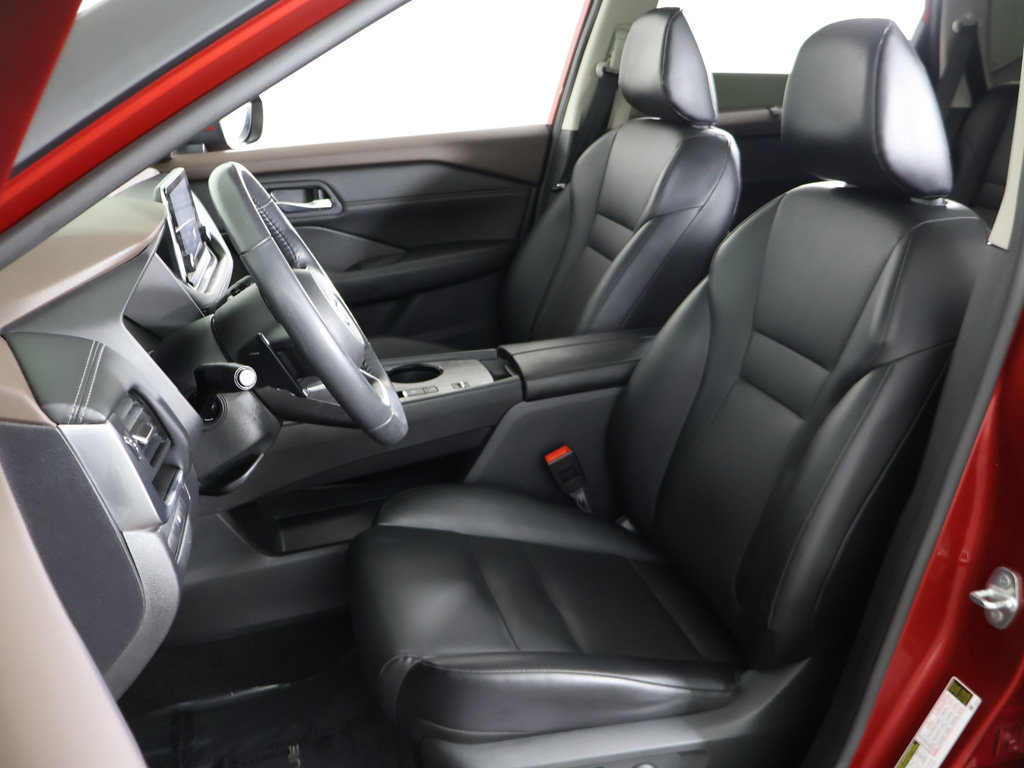 Used 2023 Nissan Rogue SV w/ SV Premium B Package FWD image 33