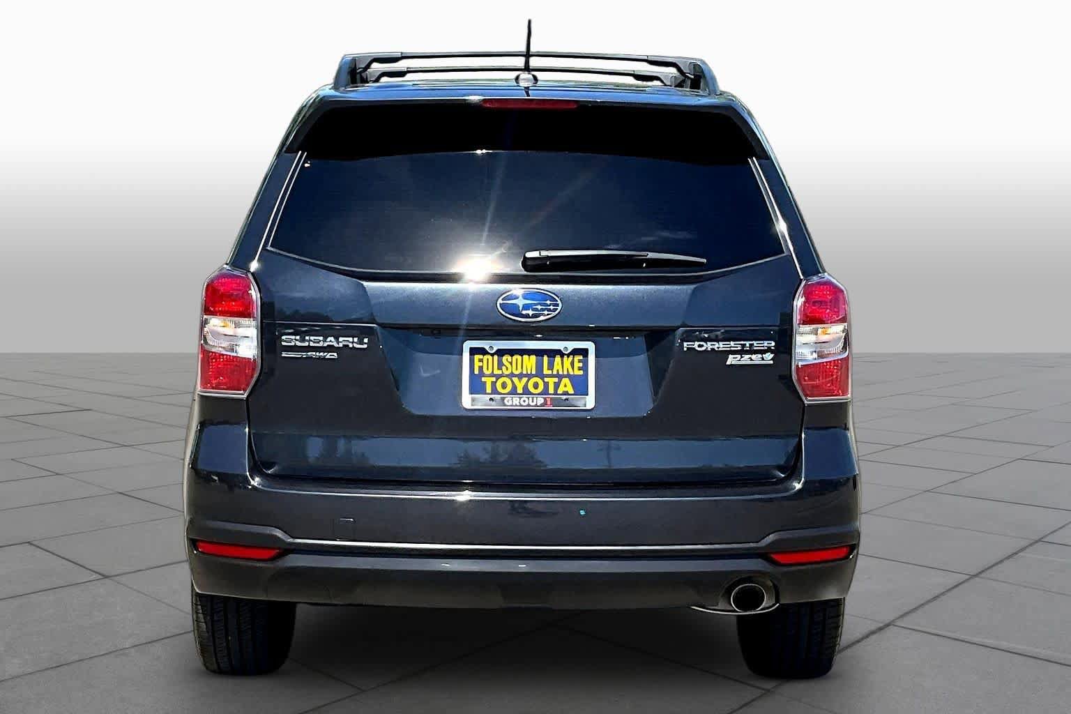 Used 2015 Subaru Forester 2.5i Touring w/ Eyesight & Navigation System image 4