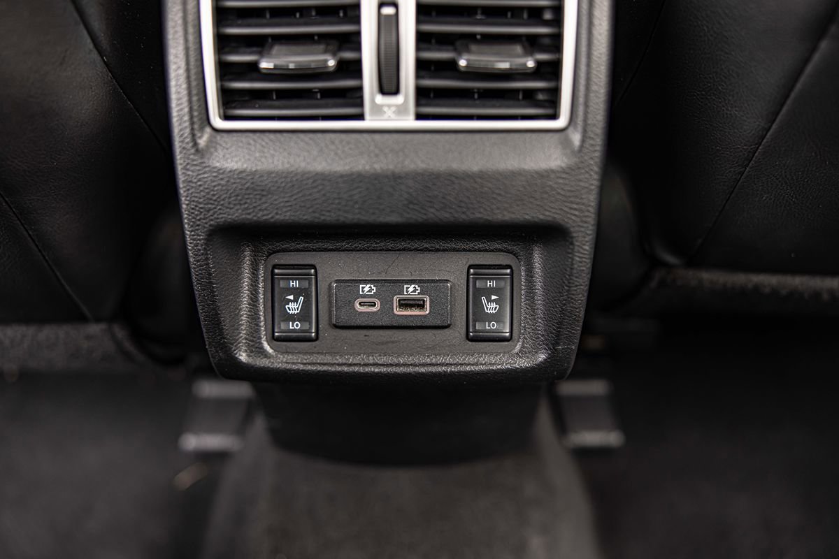 Used 2023 Nissan Maxima SL FWD image 35