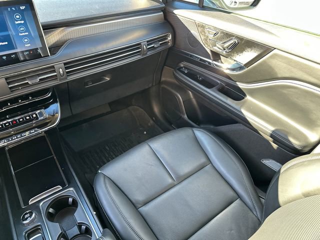 Used 2024 Lincoln Corsair Grand Touring w/ Towing Package image 22