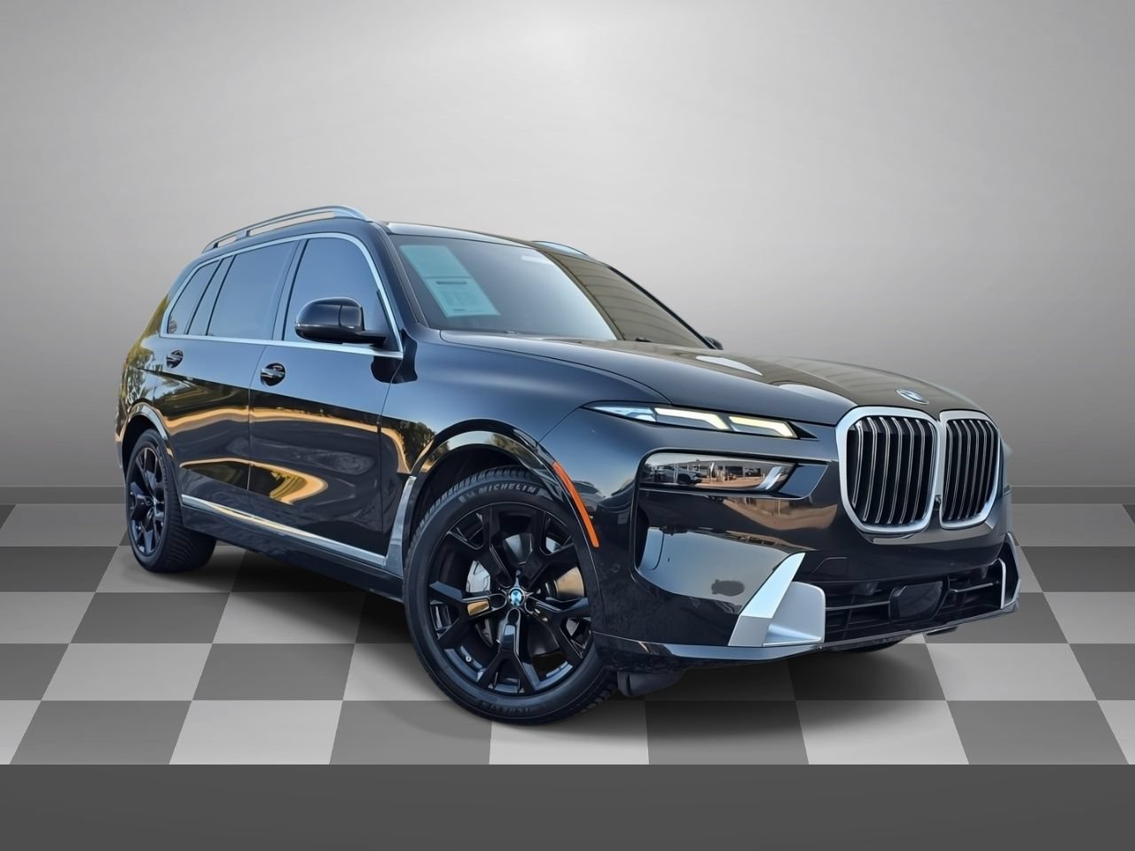 Used 2024 BMW X7 xDrive40i w/ Executive Package AWD/4WD image 1