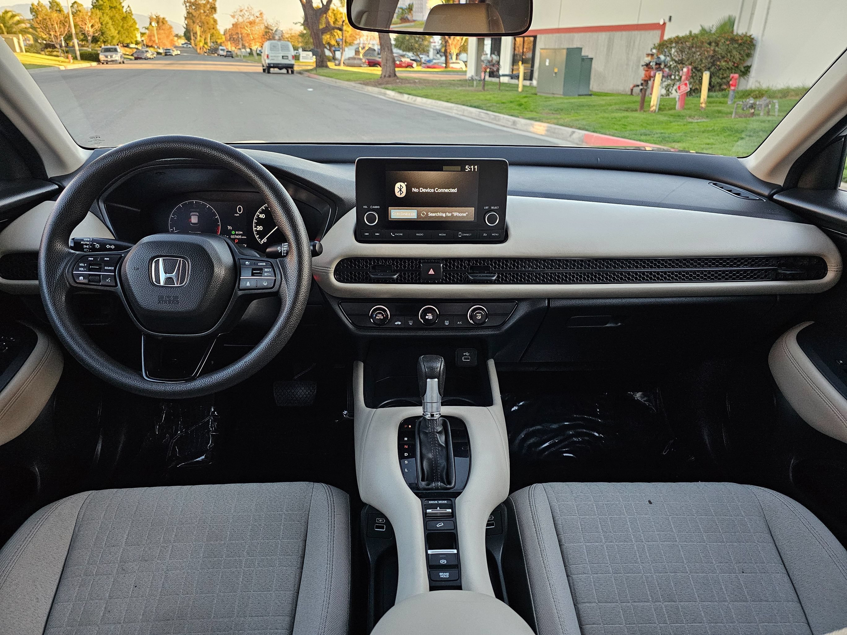 Used 2023 Honda HR-V LX image 19