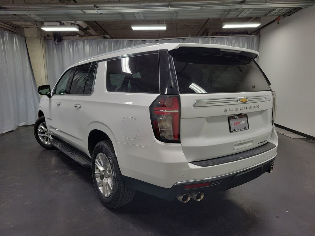 Used 2023 Chevrolet Suburban Premier image 6