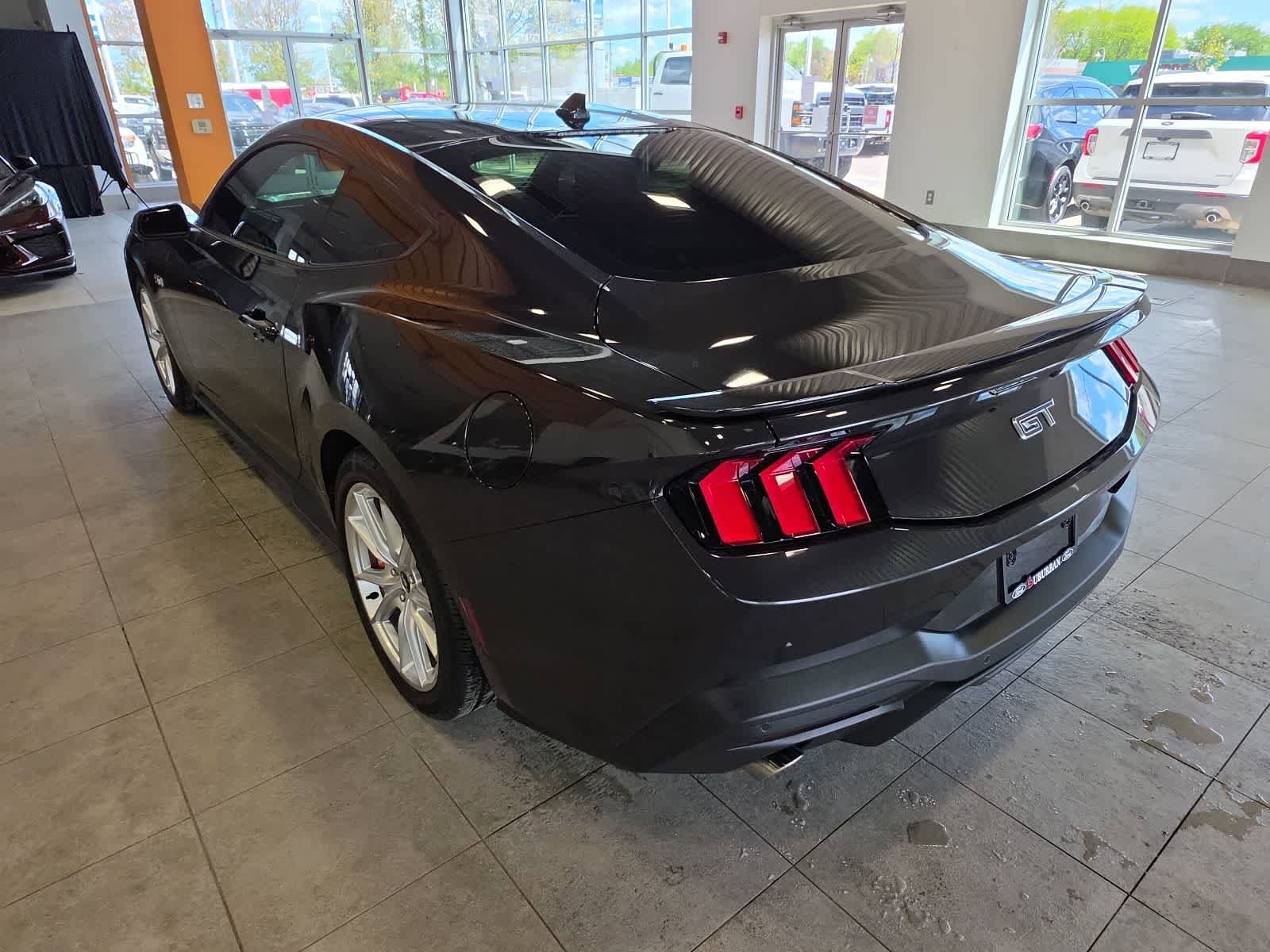 Used 2024 Ford Mustang GT Premium RWD image 11