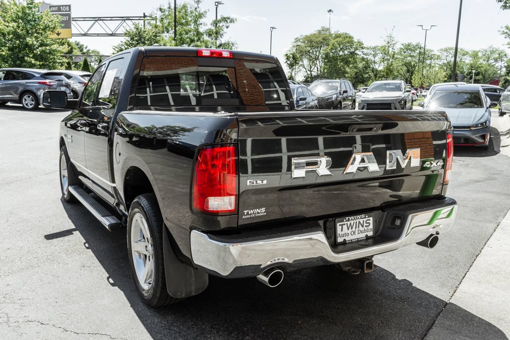 Used 2016 RAM 1500 Classic SLT w/ SLT Plus D←cor Group AWD/4WD image 36