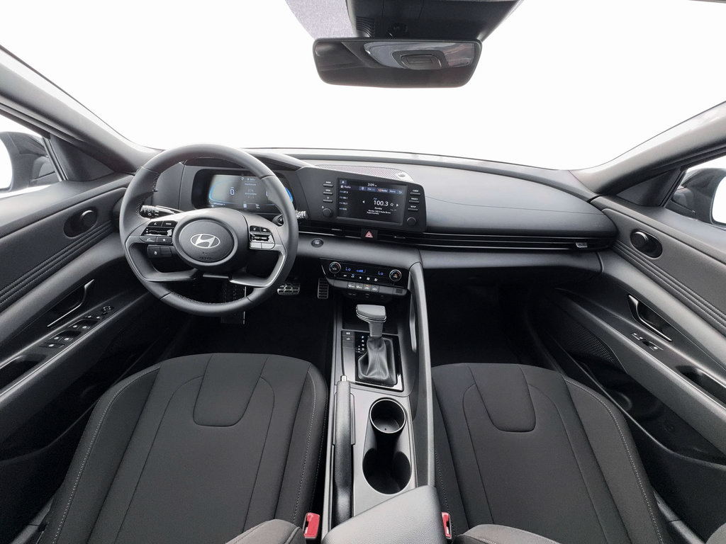 New 2026 Hyundai Elantra SEL Sport FWD image 13