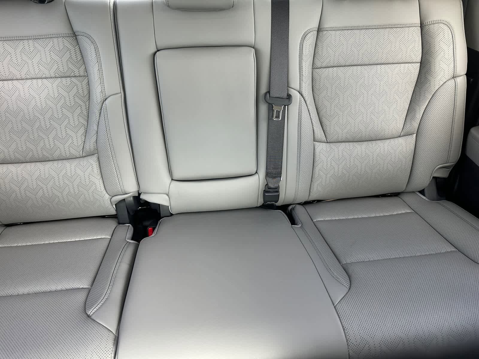 Used 2023 Toyota Tundra Limited AWD/4WD image 17