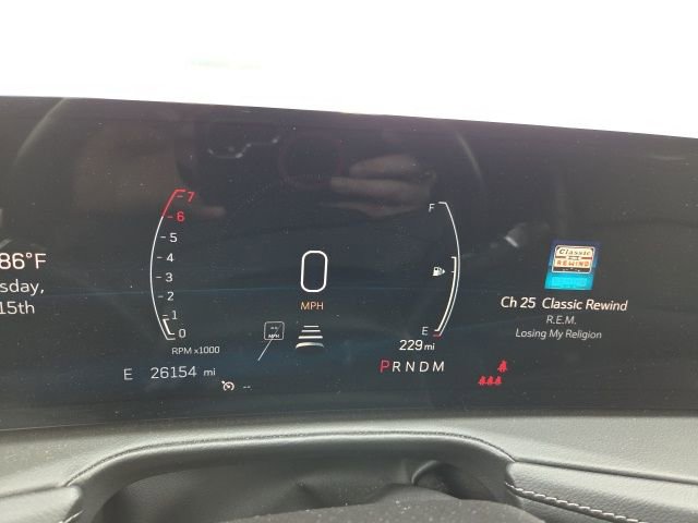 Used 2024 Cadillac XT4 Premium Luxury image 5