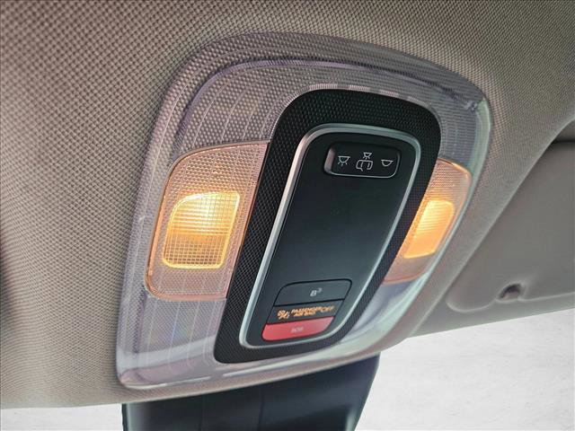 Certified 2024 Hyundai Elantra SEL image 17