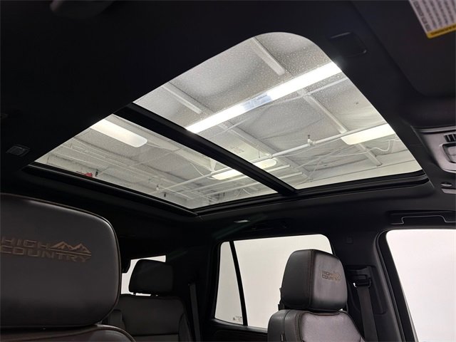 Used 2023 Chevrolet Tahoe High Country w/ Advanced Technology Package image 15