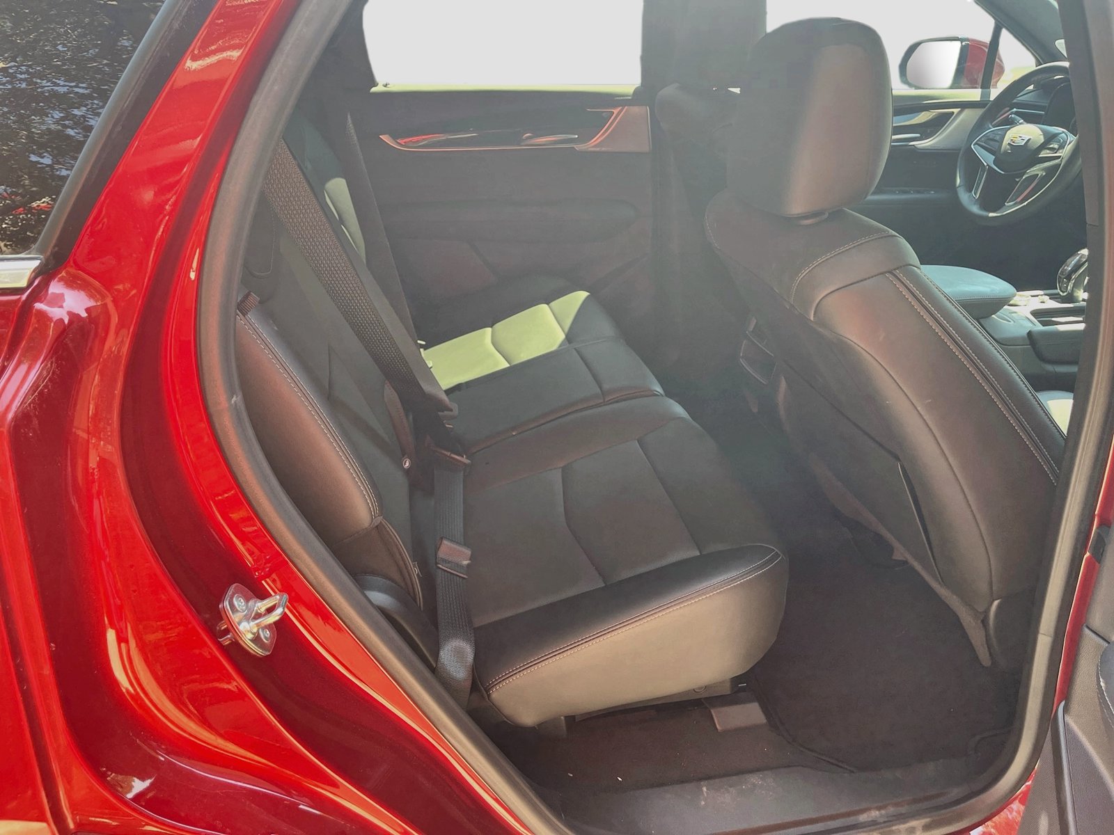 Used 2025 Cadillac XT5 Premium Luxury w/ Technology Package FWD image 30