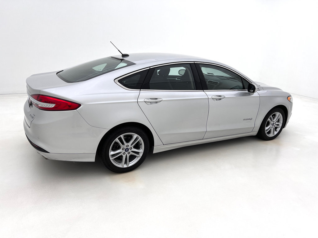 Used 2018 Ford Fusion SE w/ Equipment Group 602A FWD image 6