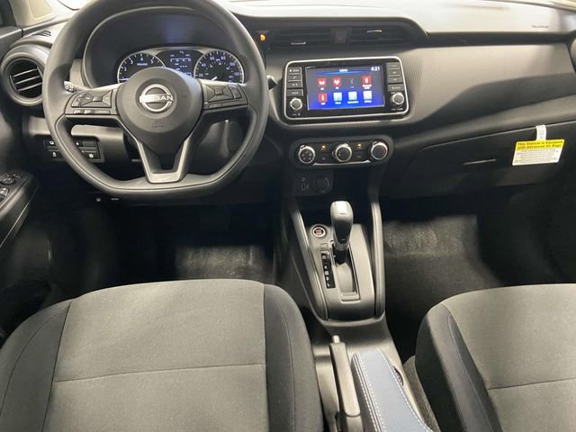 New 2025 Nissan Kicks Play S image 11