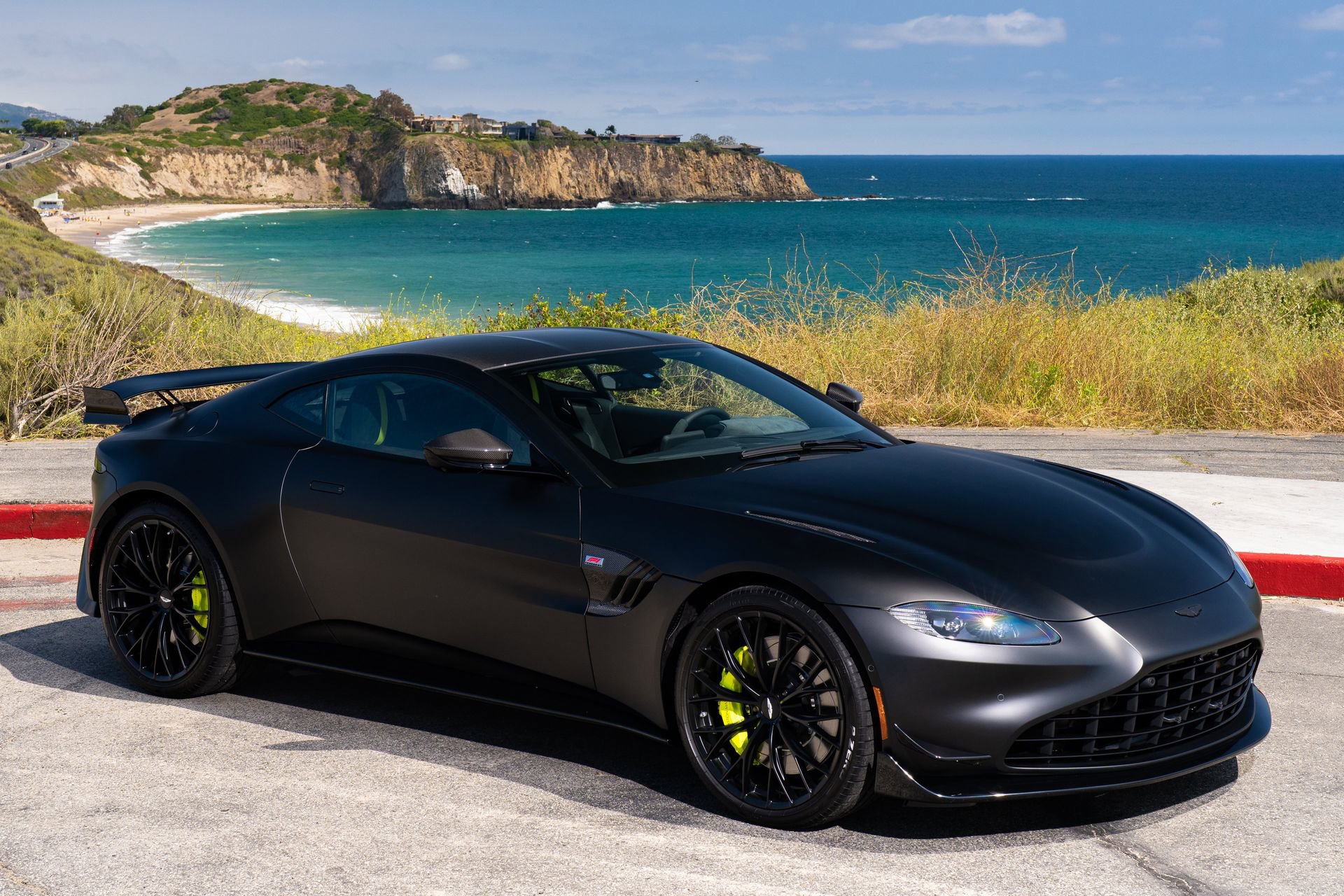Used 2023 Aston Martin V8 Vantage Coupe