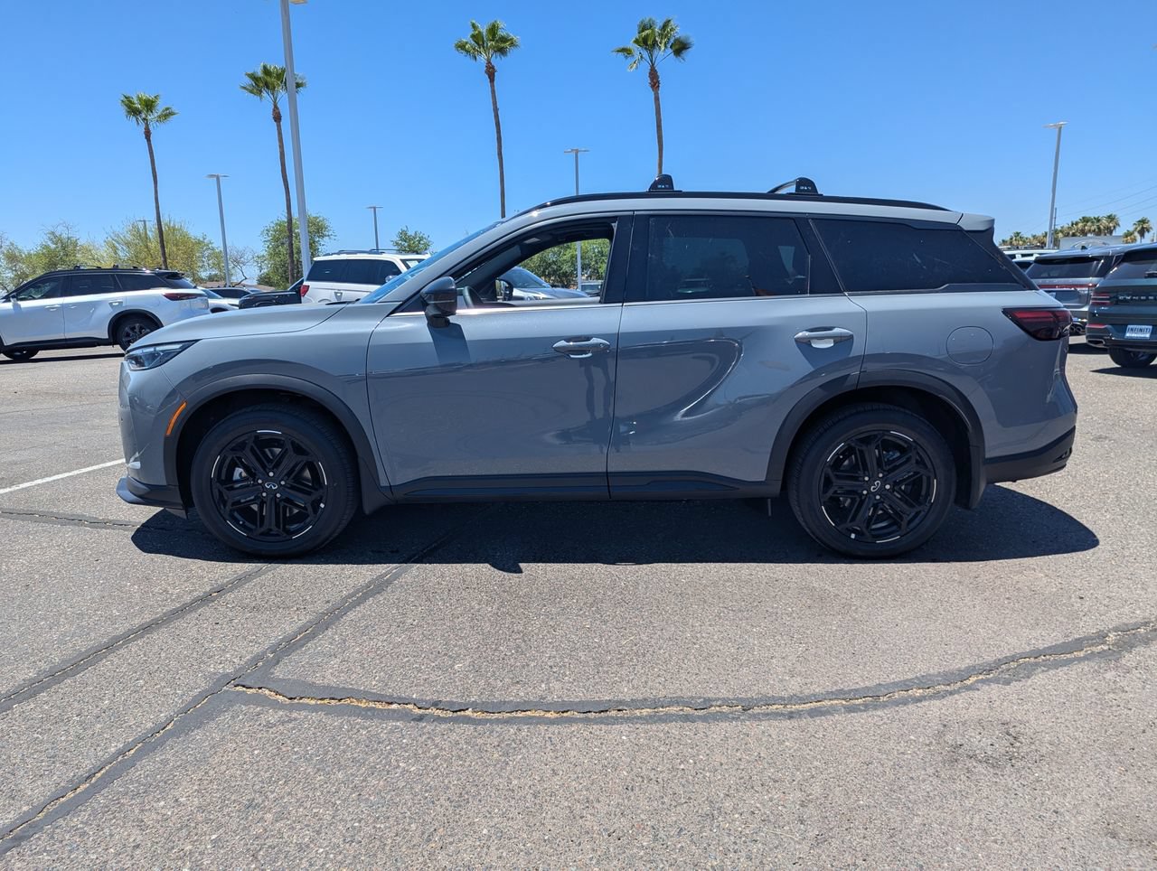 Certified 2027 INFINITI QX60 Sport w/ Dark Cargo Package AWD/4WD image 2