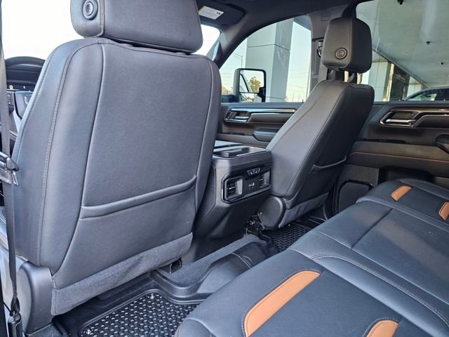 Used 2024 GMC Sierra 2500 AT4 w/ Technology Package AWD/4WD image 23
