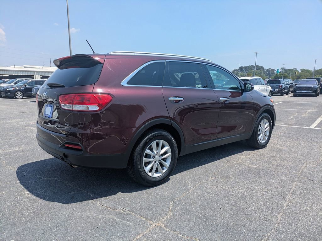 Used 2016 Kia Sorento LX FWD image 4