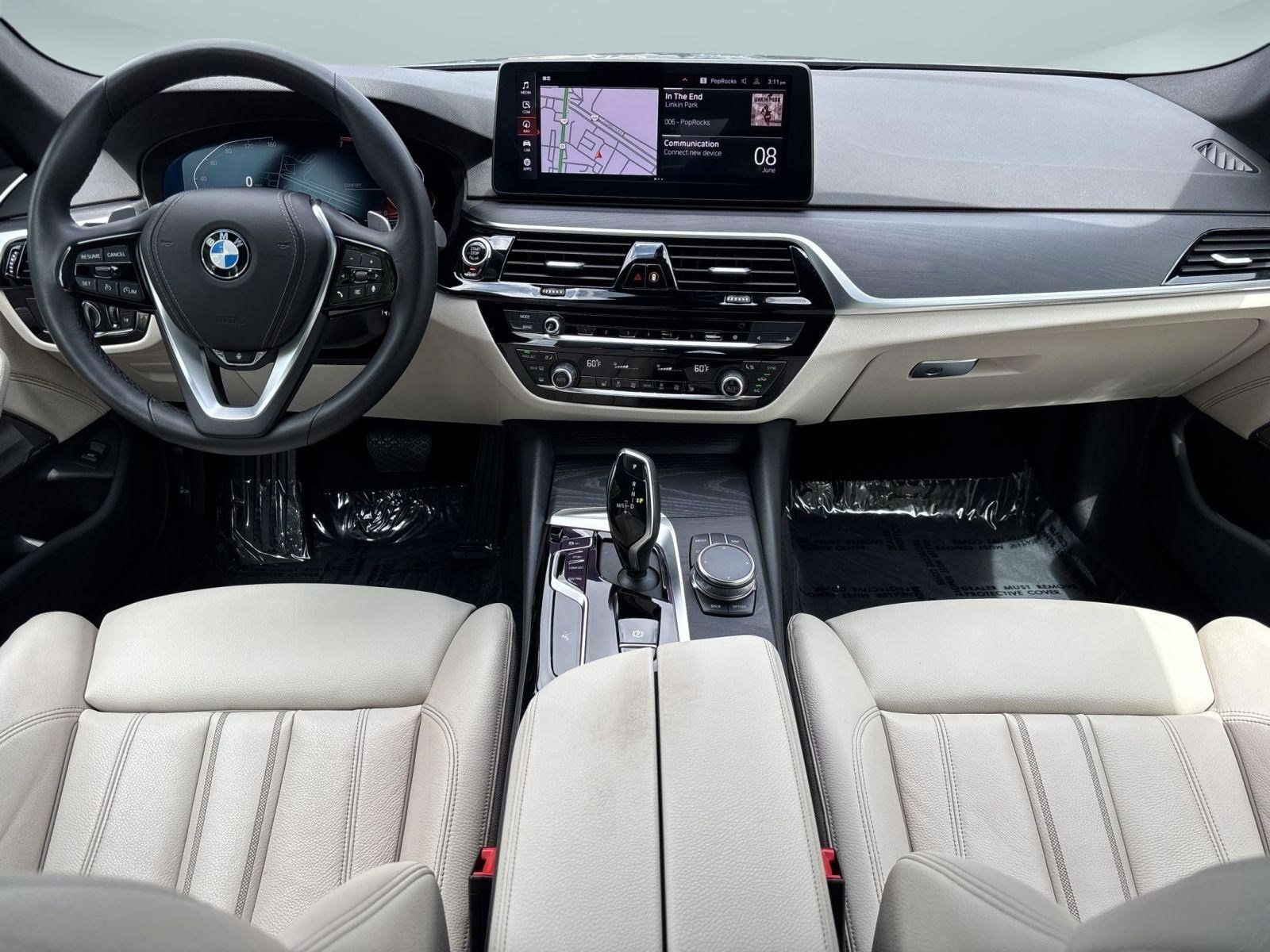 Used 2023 BMW 530i xDrive w/ Premium Package AWD/4WD image 15