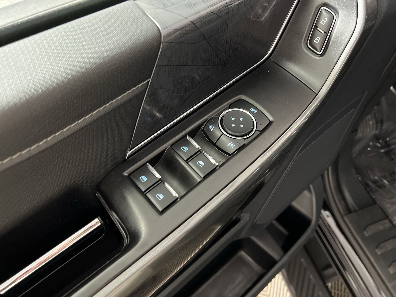 Used 2023 Ford F150 XLT w/ Equipment Group 302A High image 15