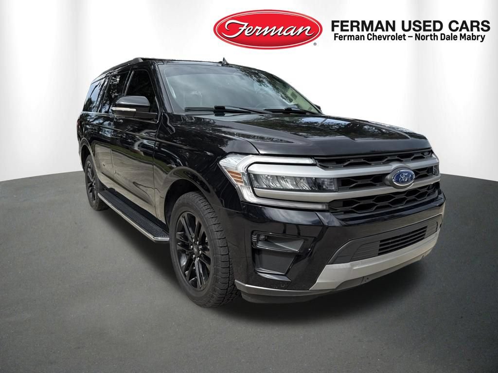 Used 2023 Ford Expedition XLT RWD image 1