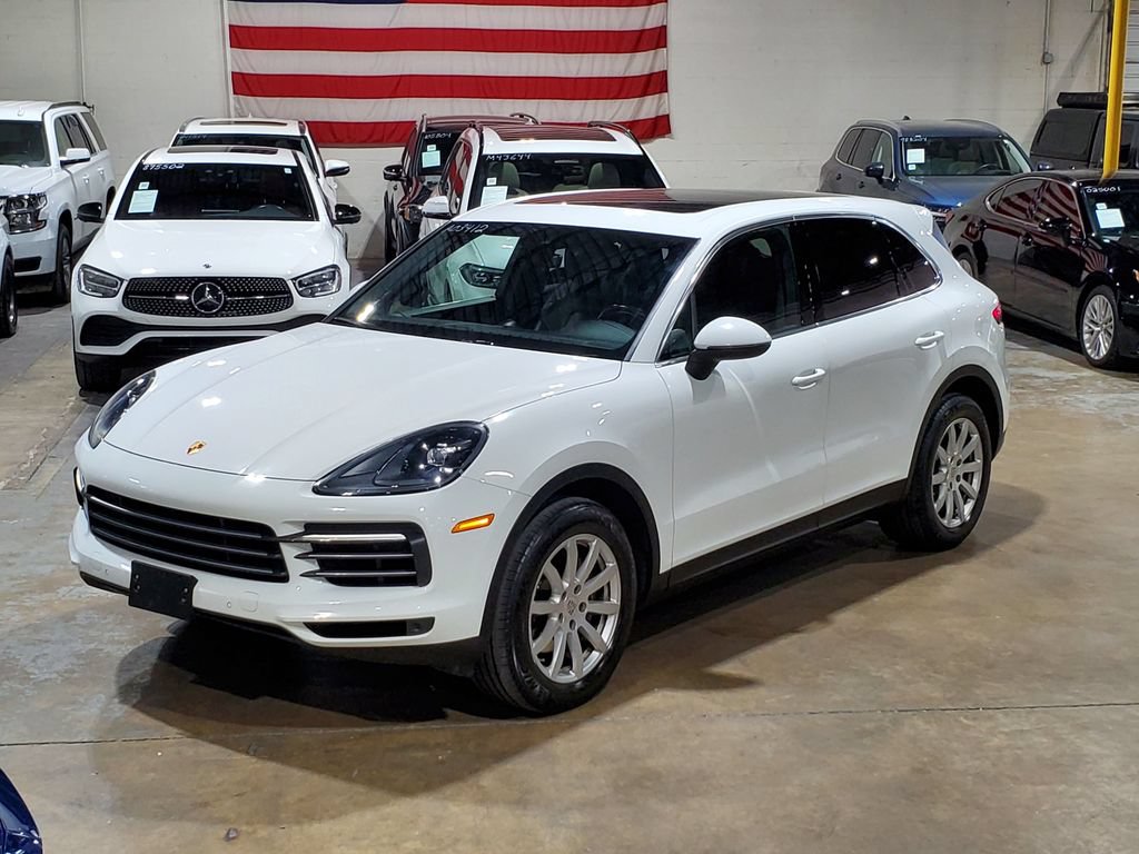 Used 2020 Porsche Cayenne AWD/4WD image 34