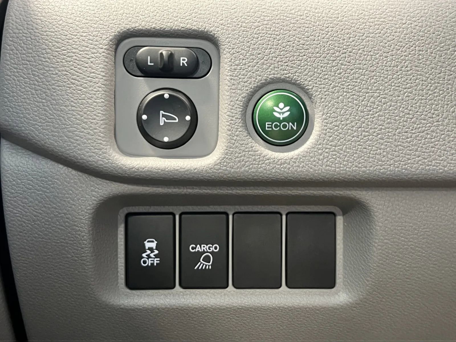 Used 2018 Honda Ridgeline RT image 36