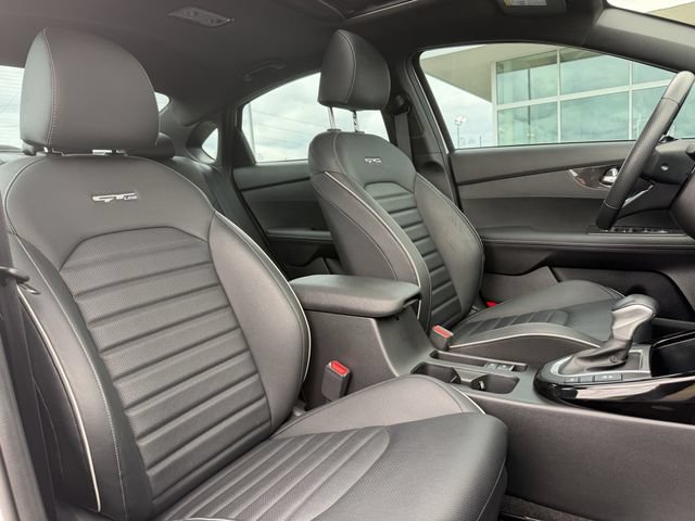 Used 2023 Kia Forte GT-Line w/ GT-Line Premium Package FWD image 28