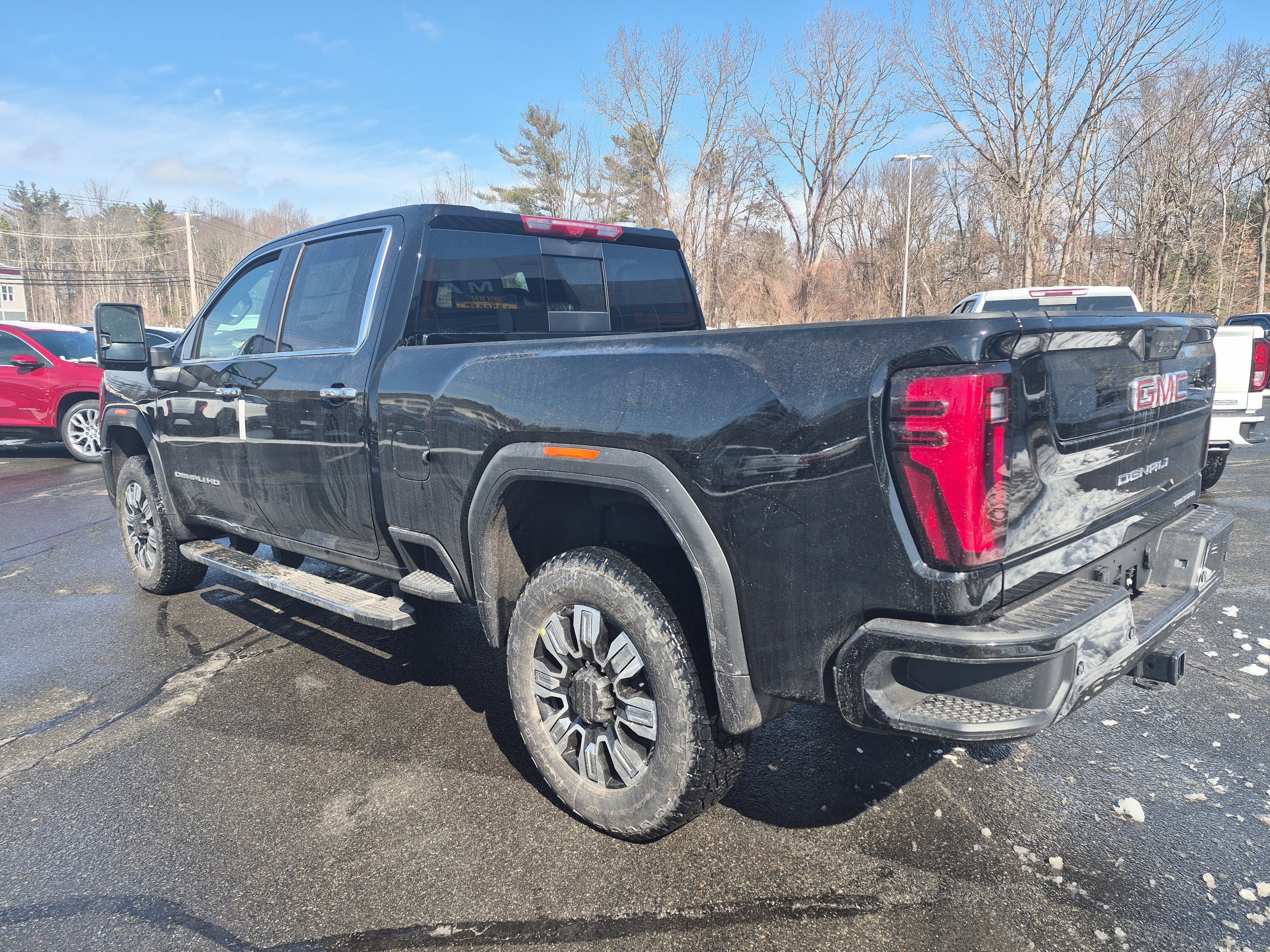 New 2026 GMC Sierra 2500 Denali w/ Denali Reserve Package AWD/4WD image 15
