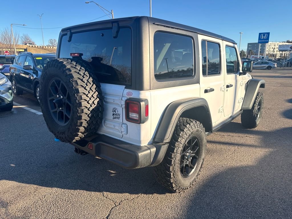 Used 2024 Jeep Wrangler Unlimited image 9